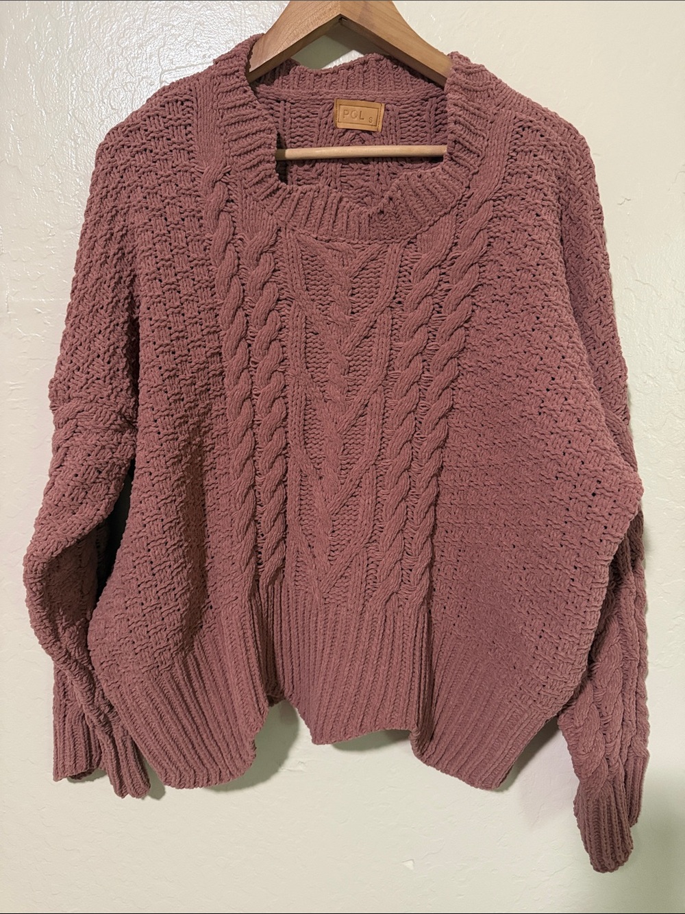 POL Clothing Mauve Chunky Cable Knit Chenille Oversized Sweater Size S